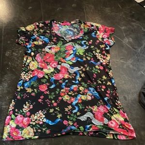 Betsey Johnson boutique brand floral rose print shirt vintage